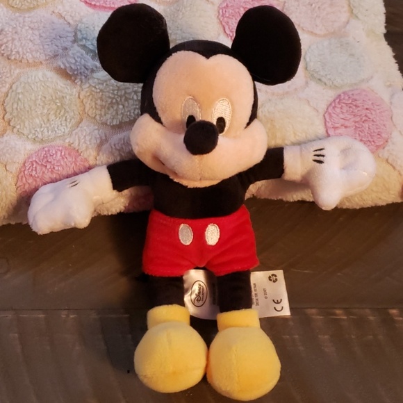 4 foot mickey mouse stuffed animal